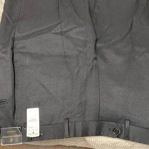 Brooks Brothers Madison Fit Dress Pants Black NWT W35xL30 Egypt